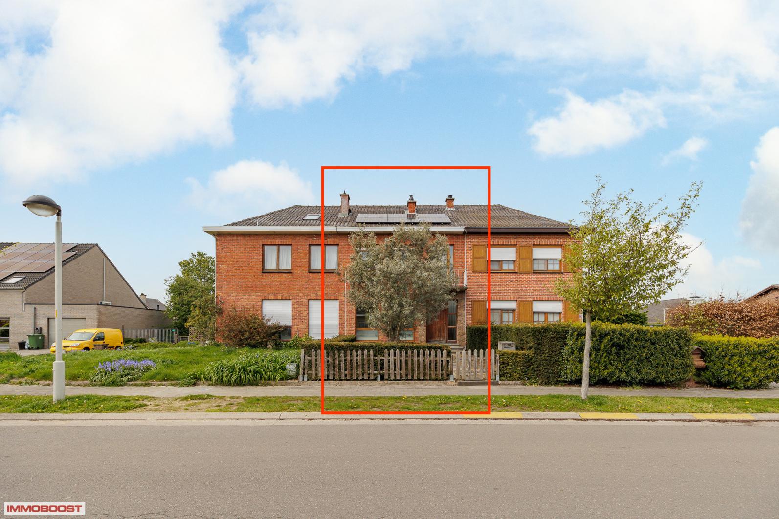 autoluwe straat en steeds parkeerplaats